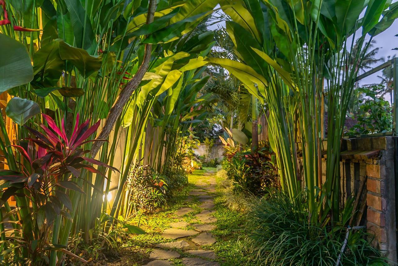 Hotel De Mangku à Ubud Extérieur photo